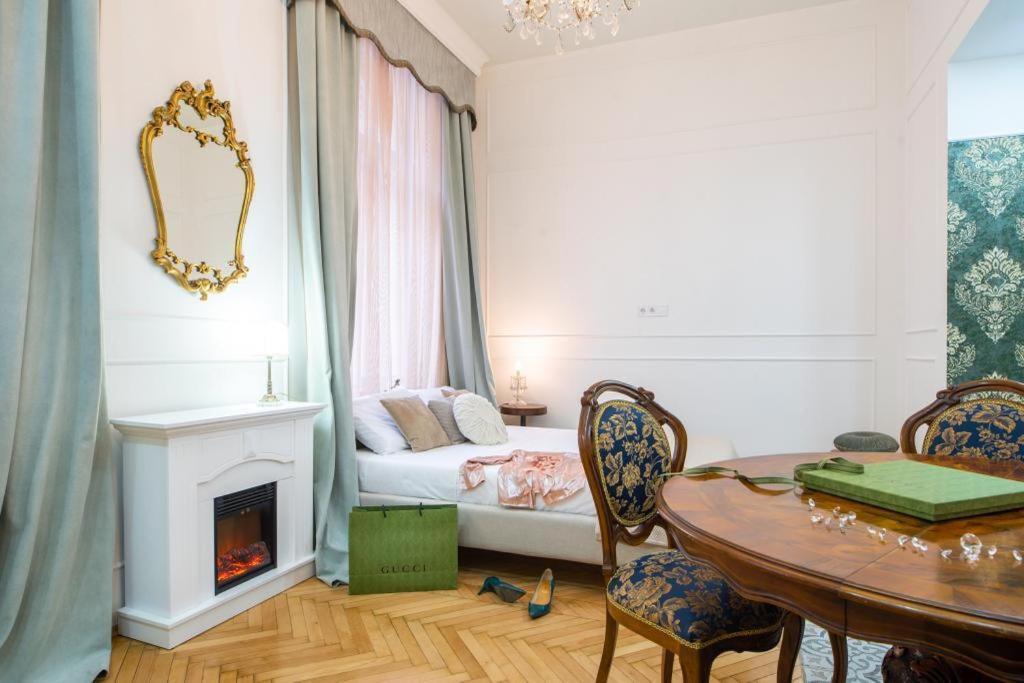 Regina Apartments On Kiraly Street Budapest Extérieur photo