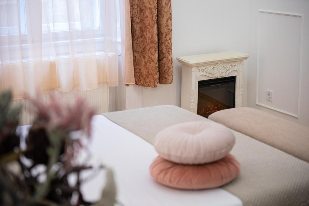 Regina Apartments On Kiraly Street Budapest Extérieur photo
